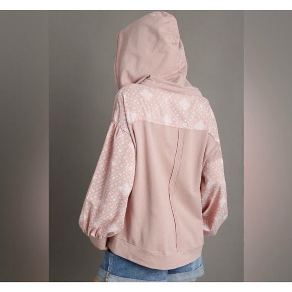 UMGEE French Terry Bandana Hoodie Women’s Size L Mixed Print Raw Seams Loose Fit - Picture 7 of 12